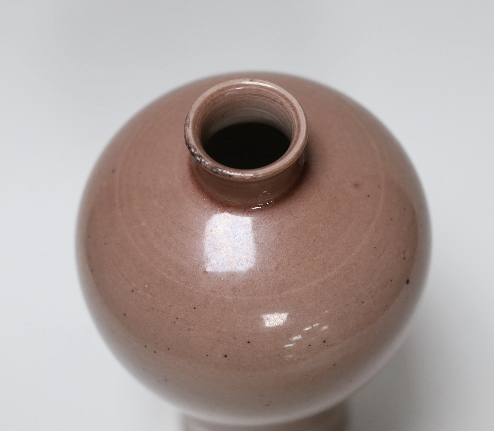 A Chinese meiping, 20cm